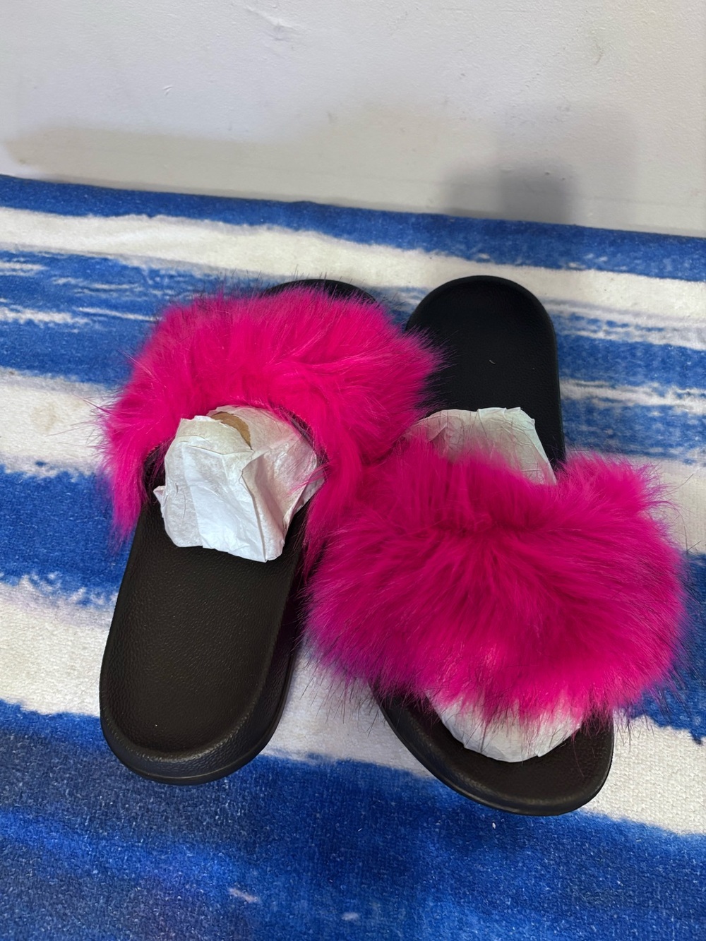 Plush Fuchsia Fur Slide Sandals for Women